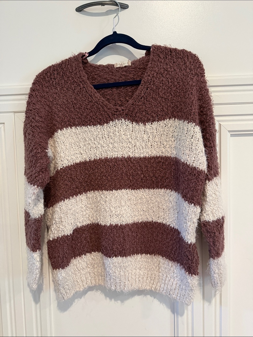 Altar’d State Cozy Striped V-Neck Women's Sweater - Cream & Dusty Rose S/M